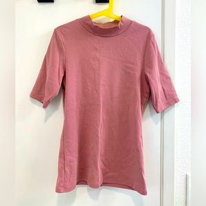Uniqlo stretch high neck half sleeve cotton top